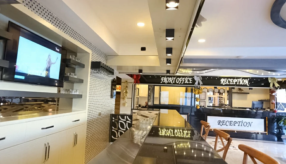 هتل لایف کرنر ازمیر